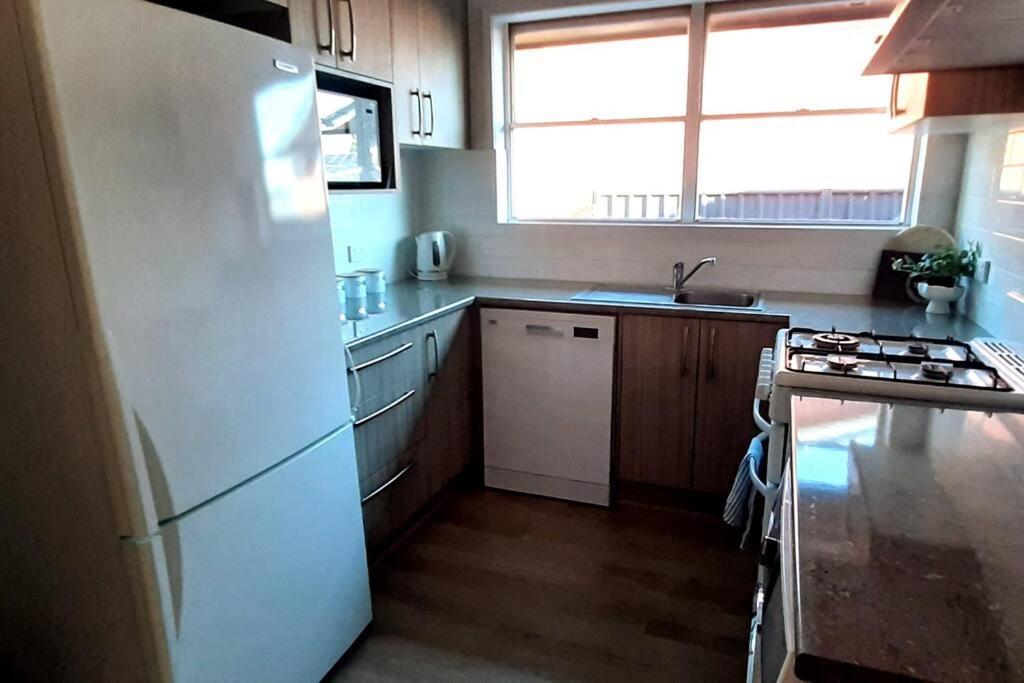 Holiday home Spacious Unit In Convenient Location Yarrawonga