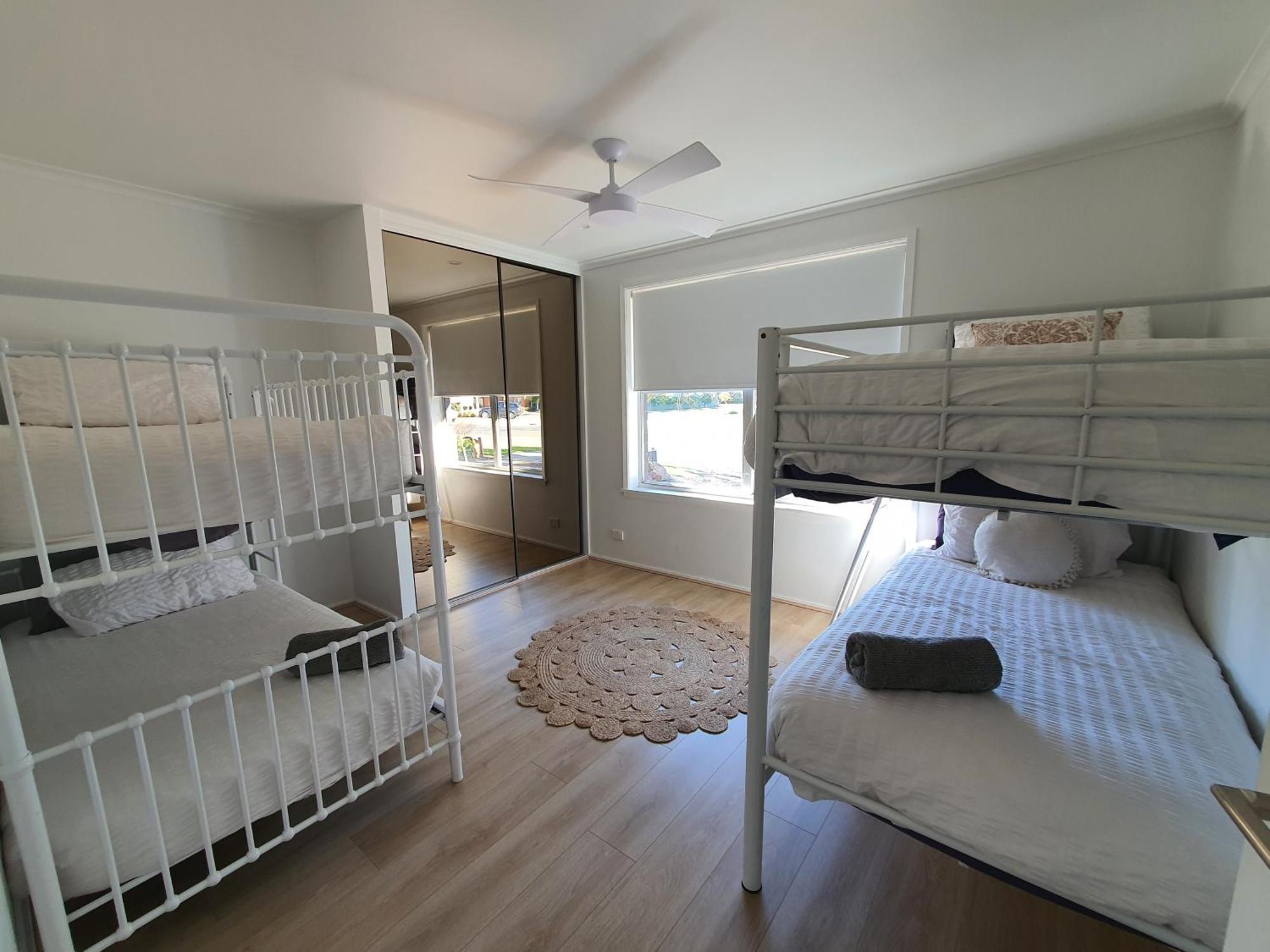 Spacious Unit In Convenient Location Holiday home *