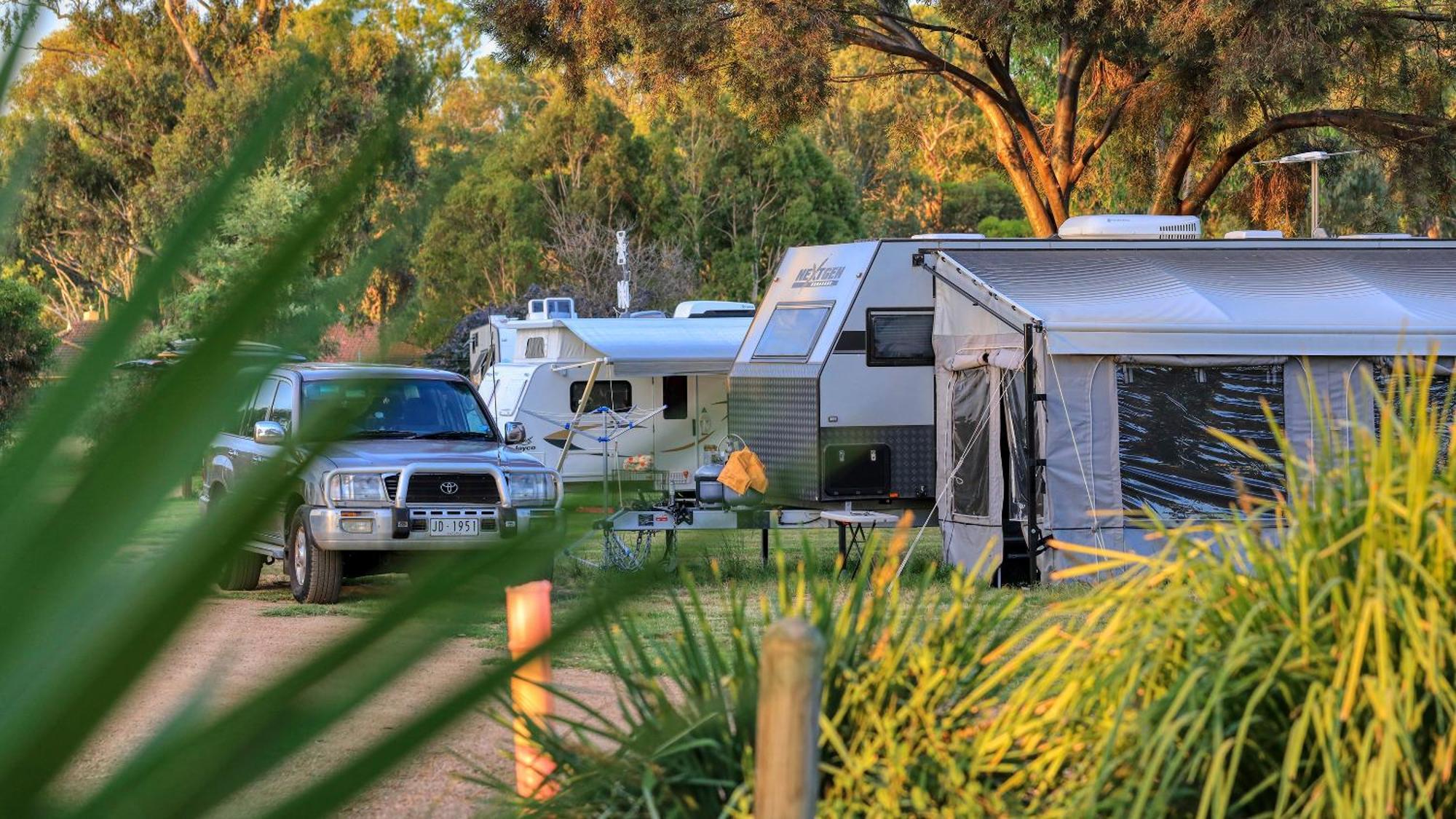 Riverlands Tourist Park Holiday park Yarrawonga