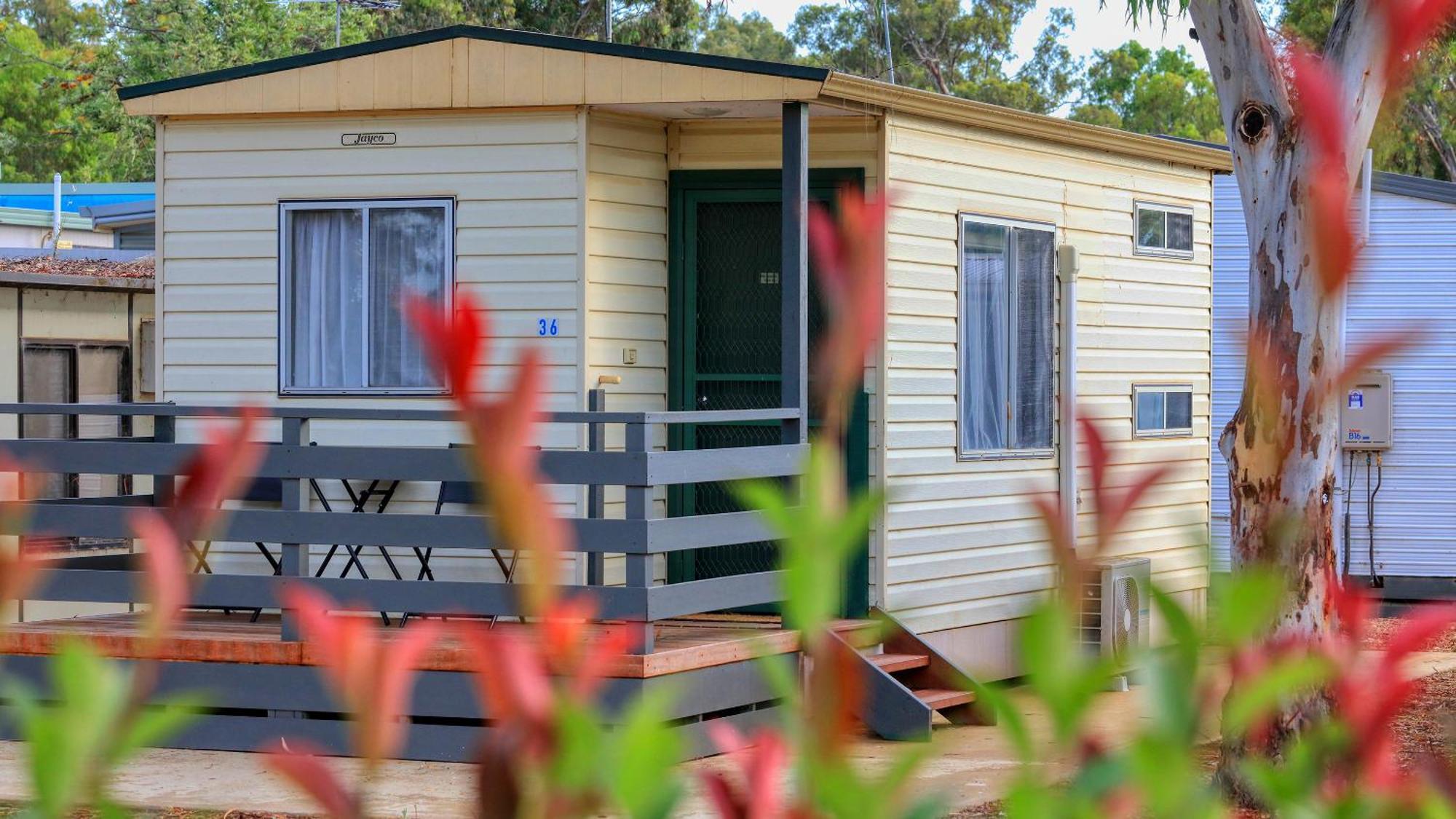 Riverlands Tourist Park Holiday park Yarrawonga