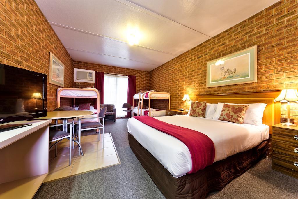 Motel Central Motor 4*
